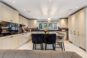 Photo 25- click for photo gallery